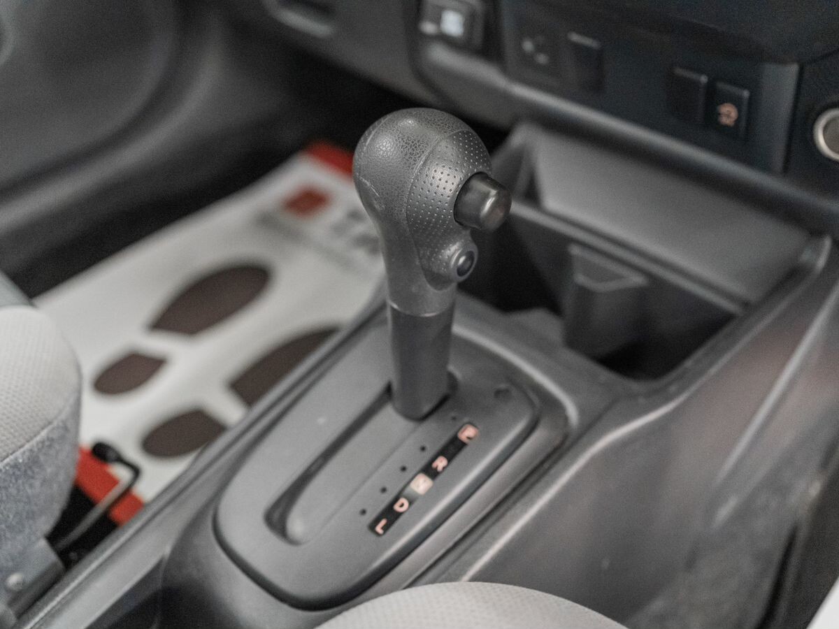 Nissan AD 2021 - фото автомобиля