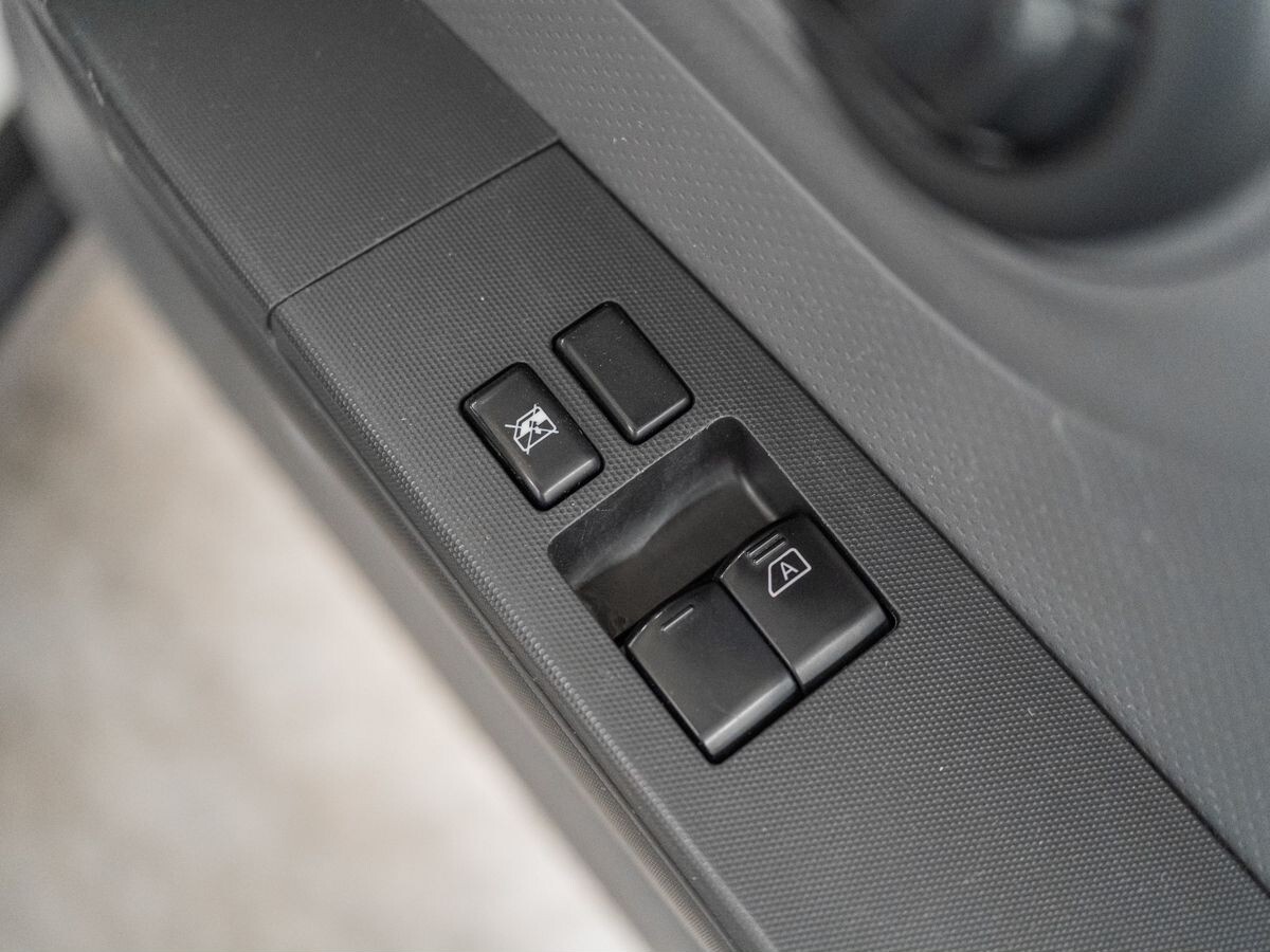 Nissan AD 2021 - фото автомобиля