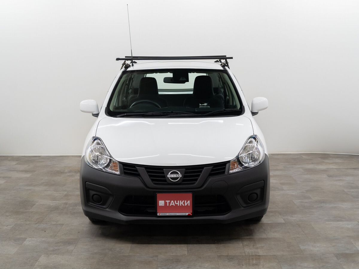 Nissan AD 2021 - фото автомобиля