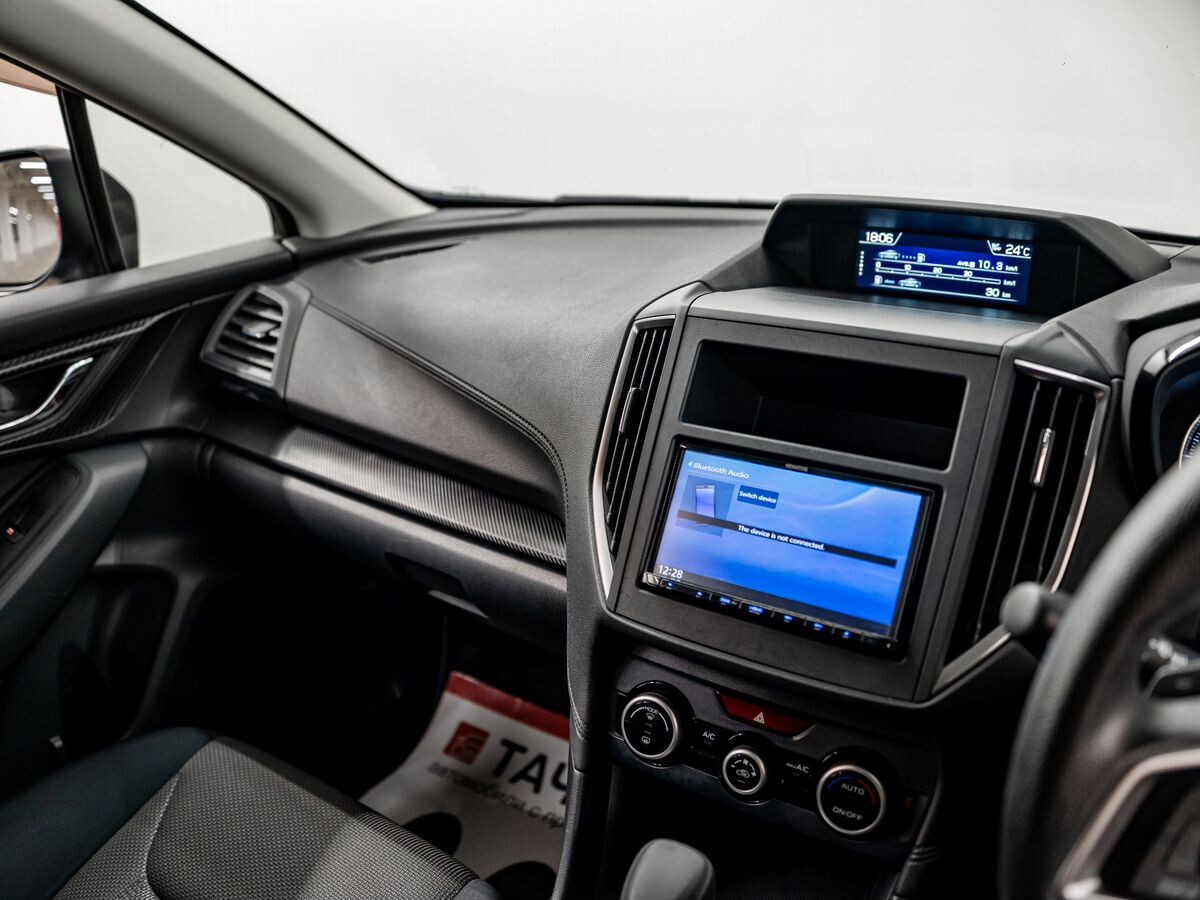 Subaru Impreza 2018 - фото автомобиля