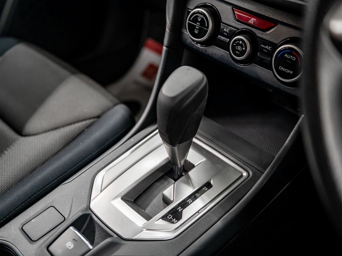 Subaru Impreza 2018 - фото автомобиля