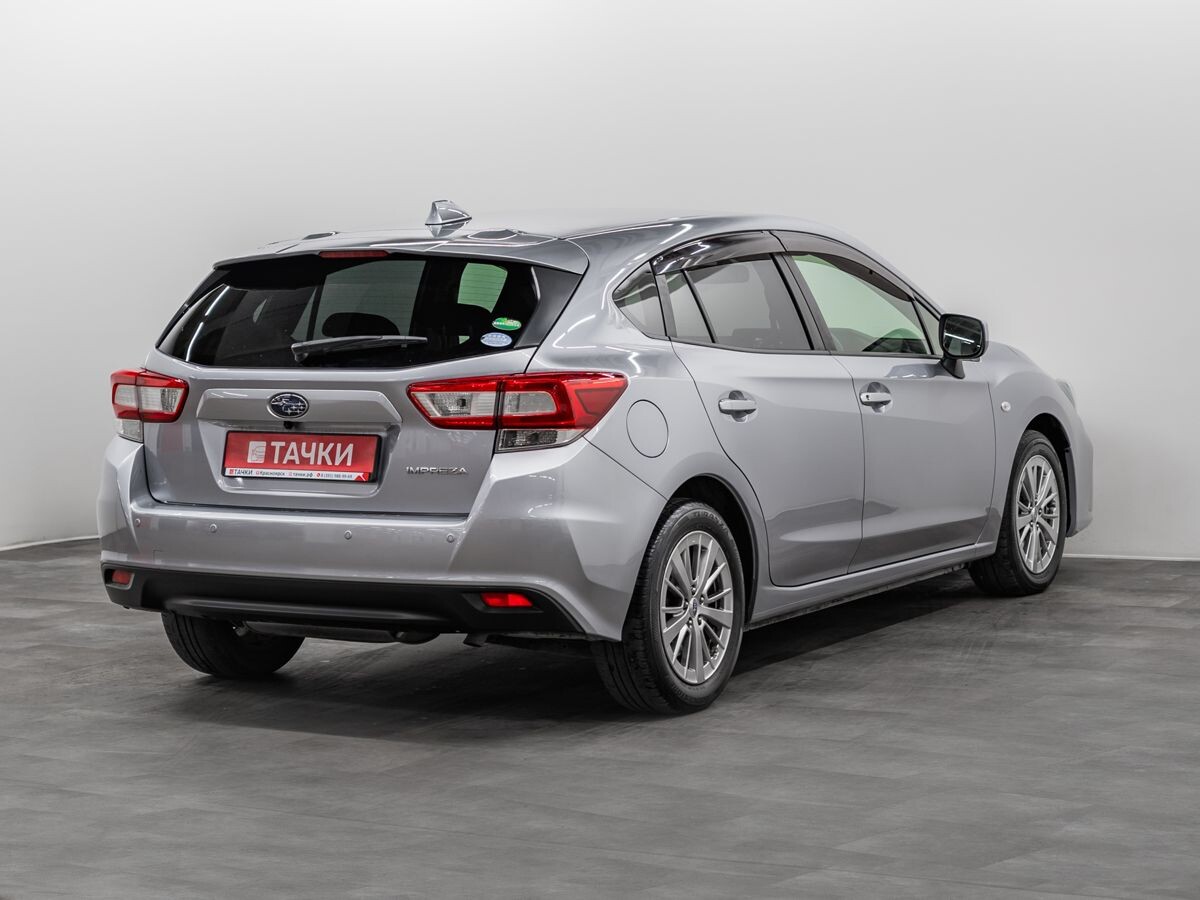 Subaru Impreza 2018 - фото автомобиля