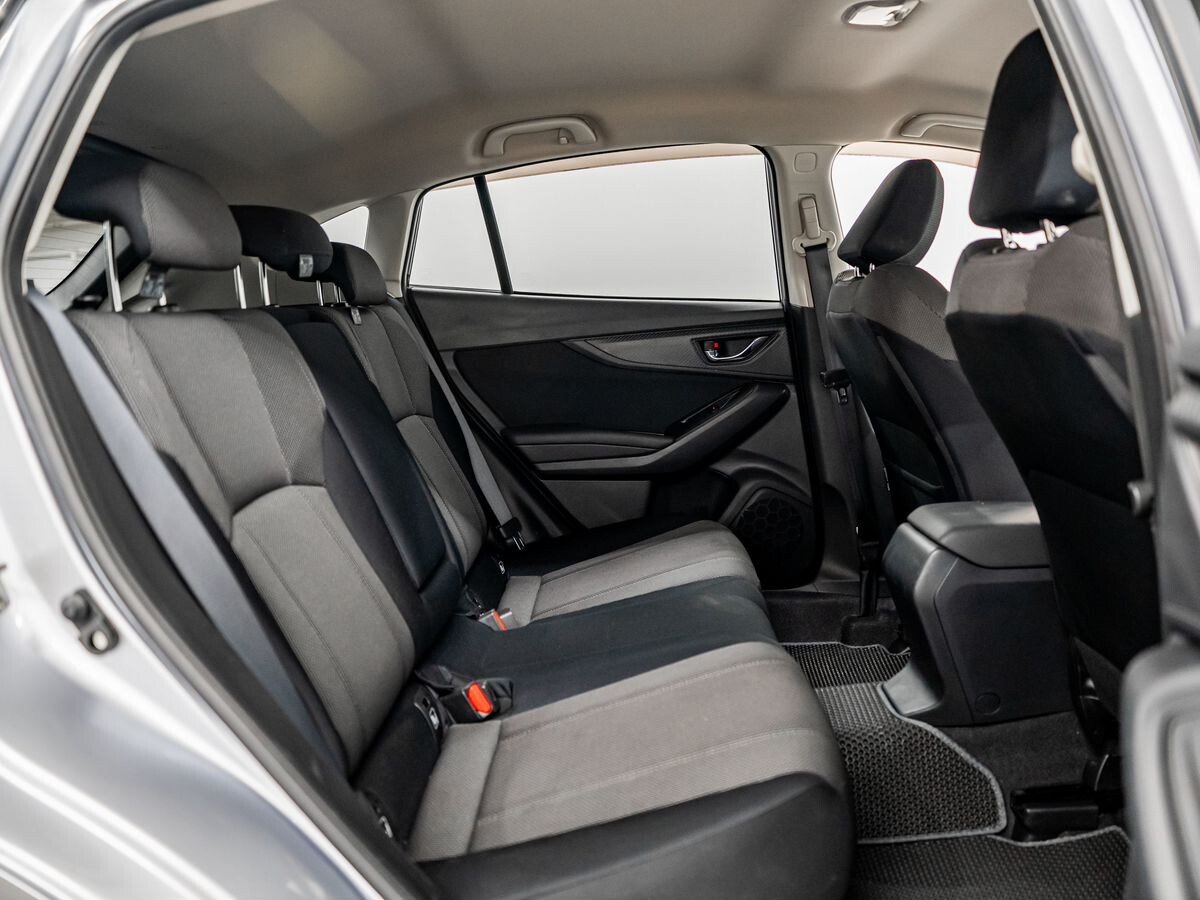 Subaru Impreza 2018 - фото автомобиля
