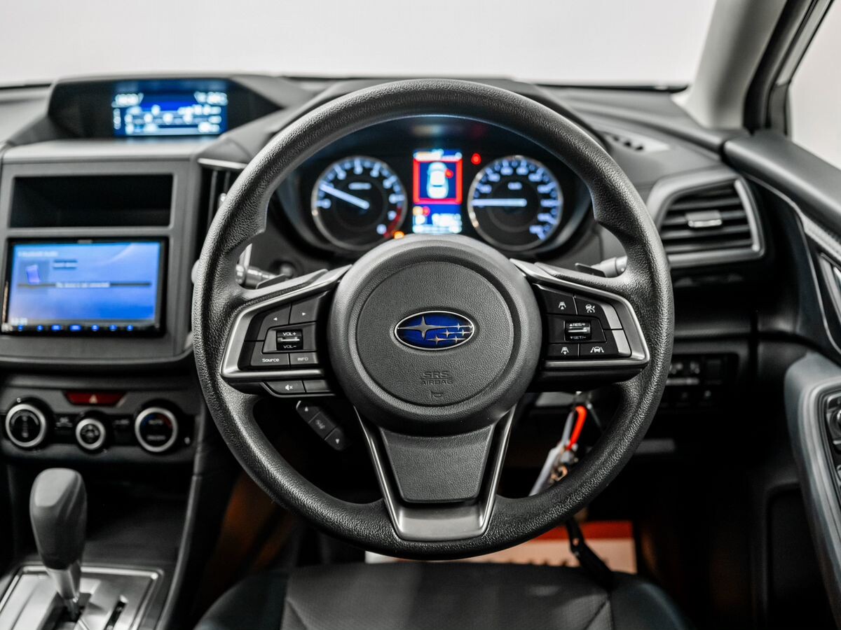 Subaru Impreza 2018 - фото автомобиля