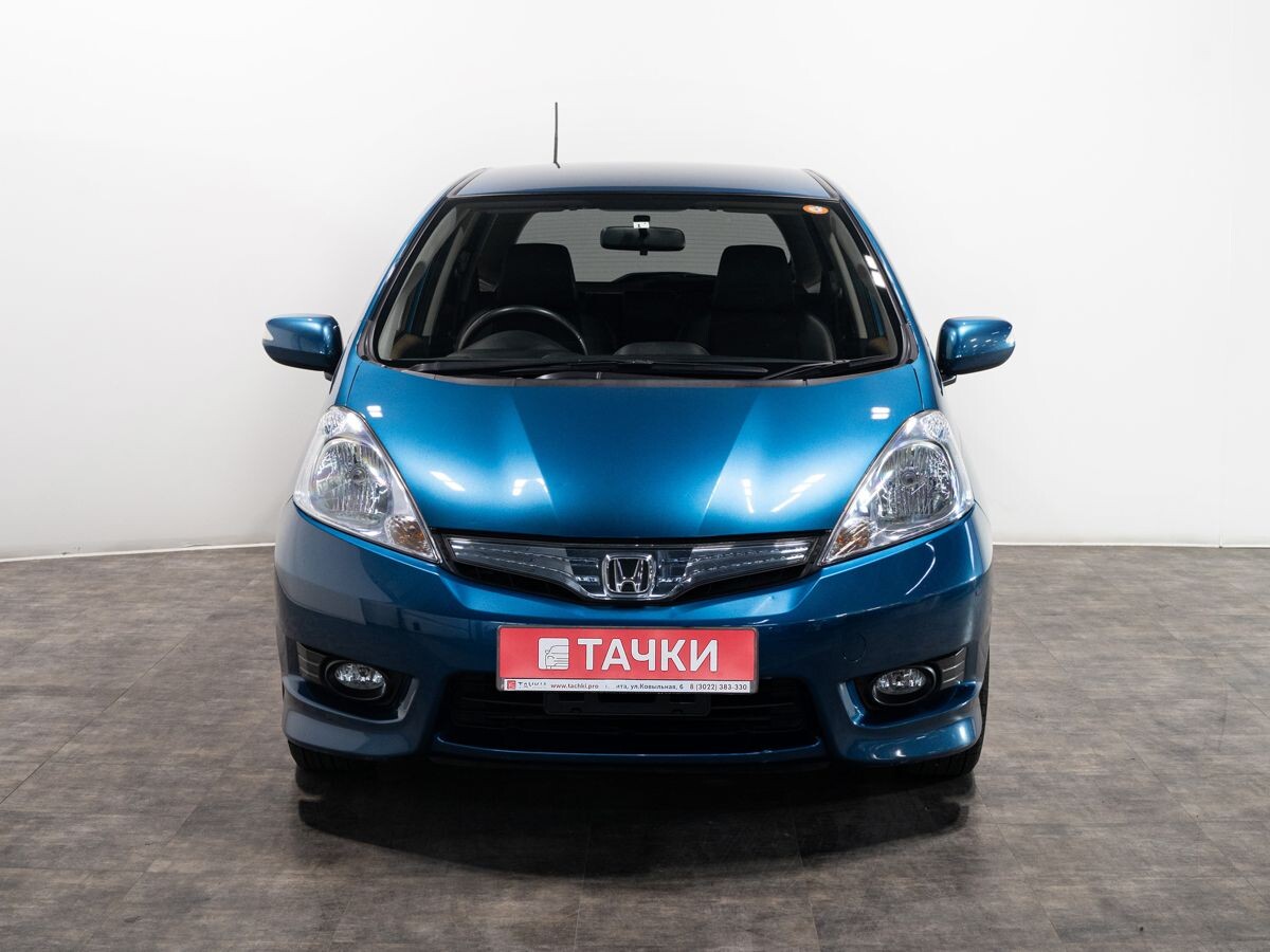 Honda Fit Shuttle 2012 - фото автомобиля
