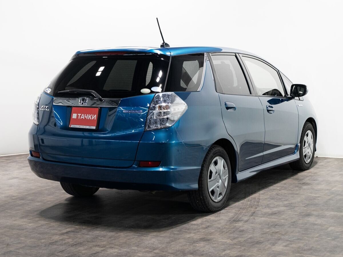 Honda Fit Shuttle 2012 - фото автомобиля