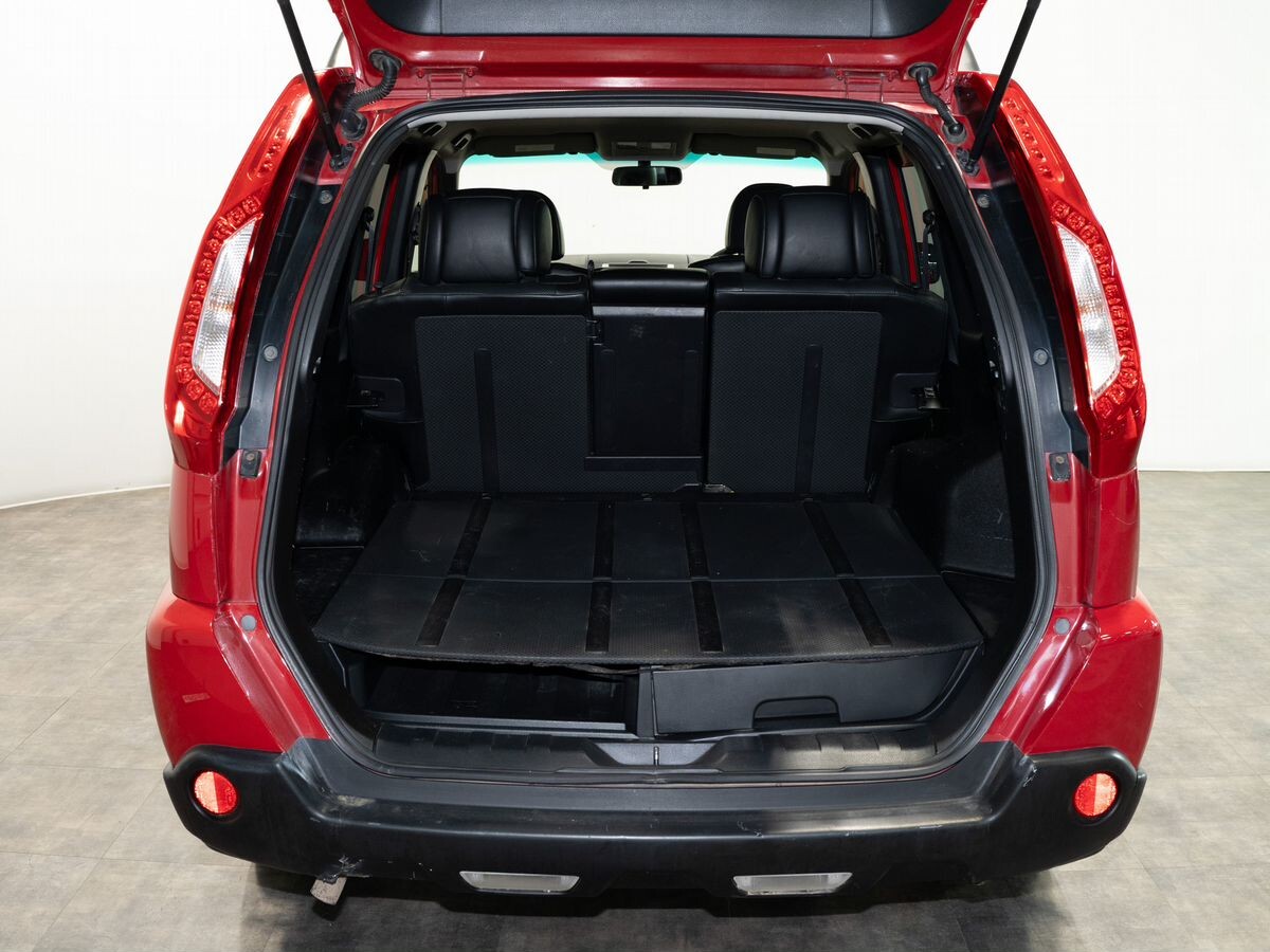 Nissan X-Trail 2010 - фото автомобиля