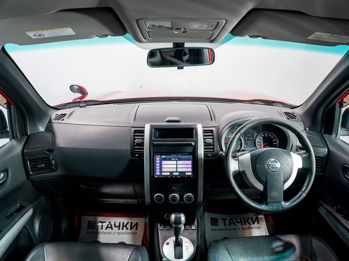 Nissan X-Trail 2010 - фото автомобиля
