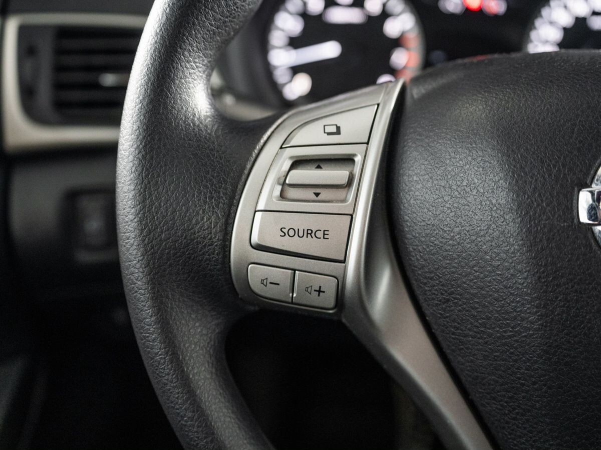 Nissan Sentra 2014 - фото автомобиля