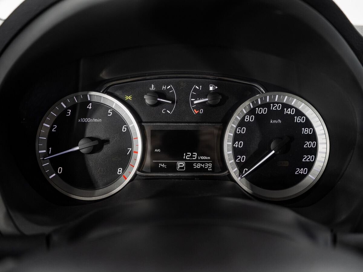 Nissan Sentra 2014 - фото автомобиля
