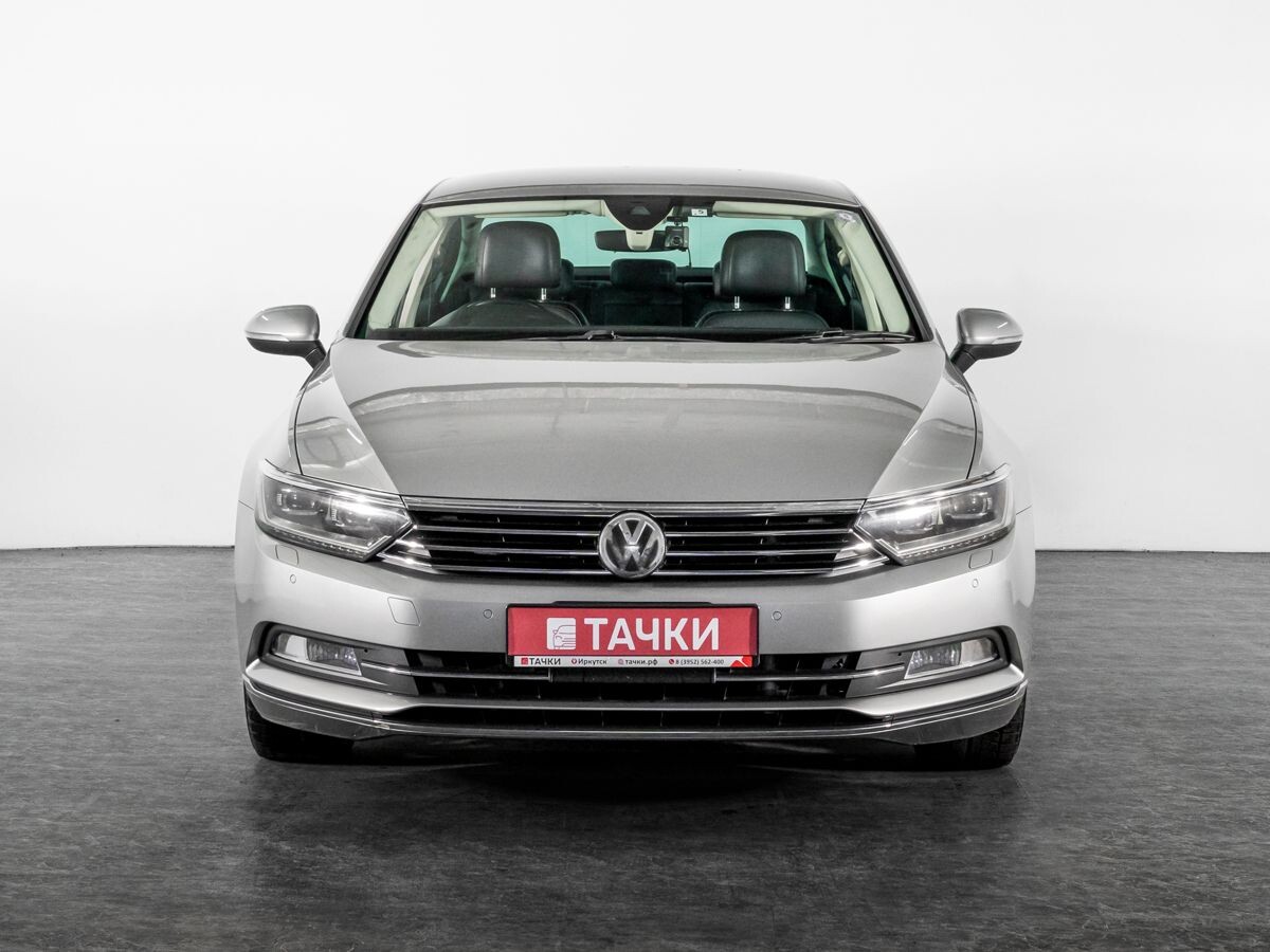 Volkswagen Passat 2015 - фото автомобиля