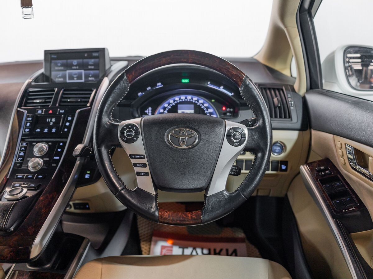 Toyota Sai 2014 - фото автомобиля