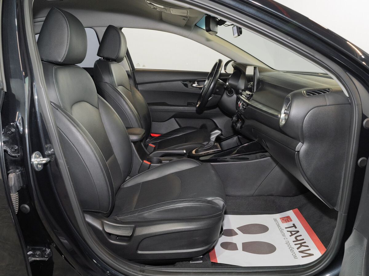 Kia K3 2020 - фото автомобиля