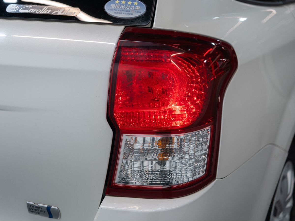 Toyota Corolla Fielder 2014 - фото автомобиля