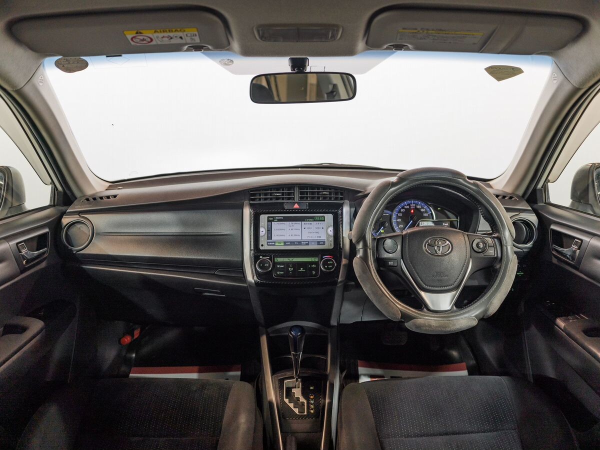 Toyota Corolla Fielder 2014 - фото автомобиля
