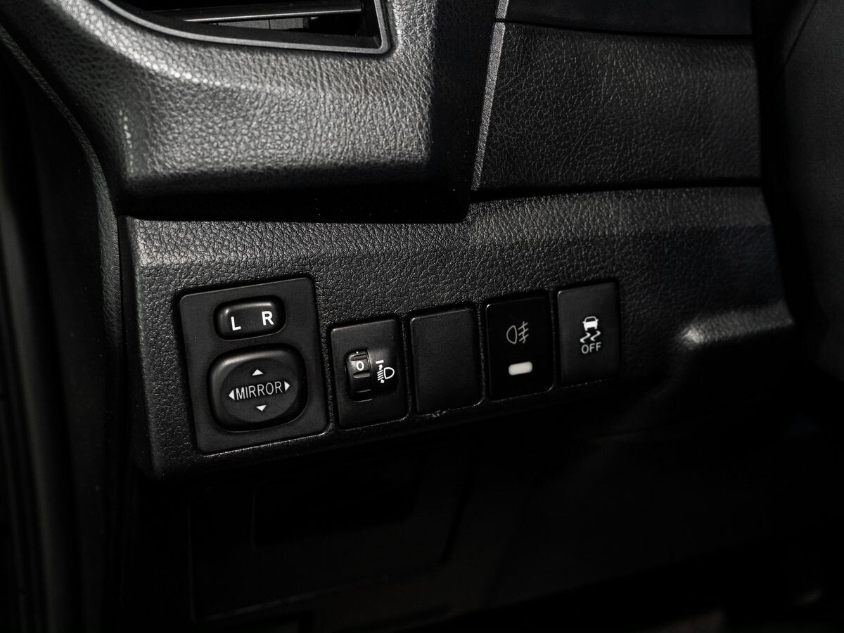 Toyota Corolla 2014 - фото автомобиля