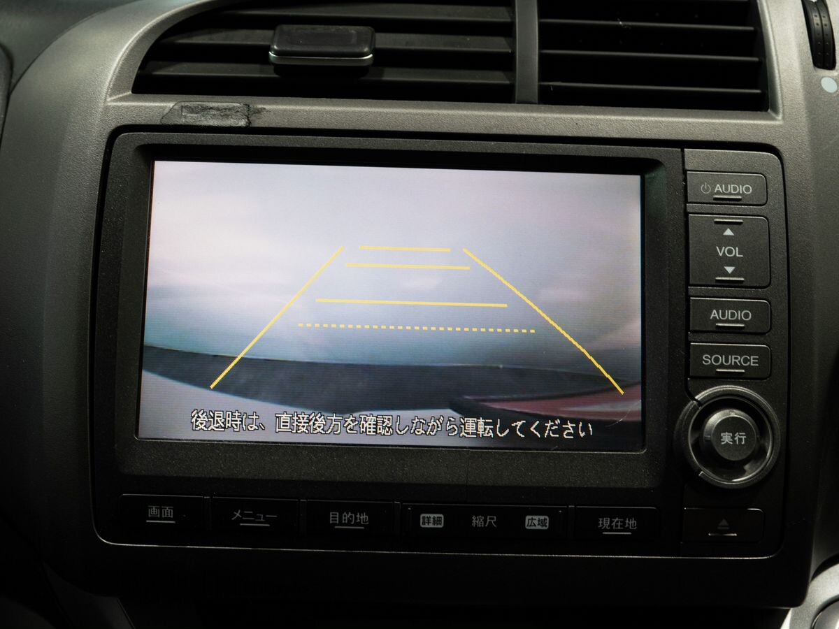 Honda Stream 2010 - фото автомобиля