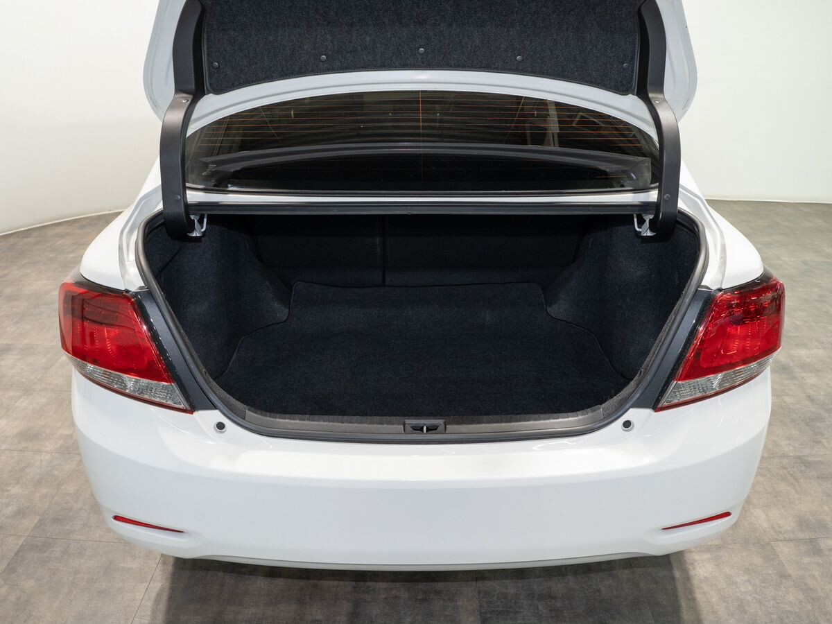 Toyota Allion 2020 - фото автомобиля