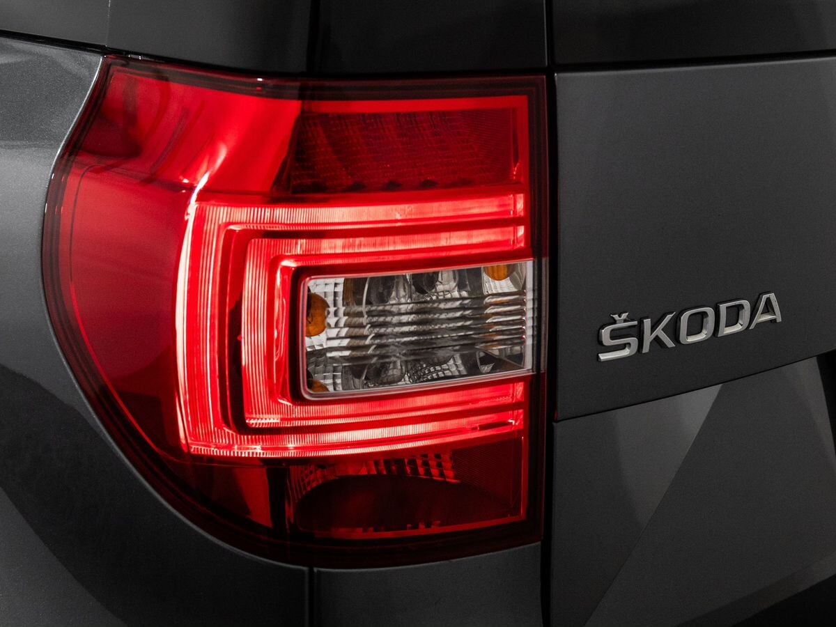 Skoda Yeti 2014 - фото автомобиля