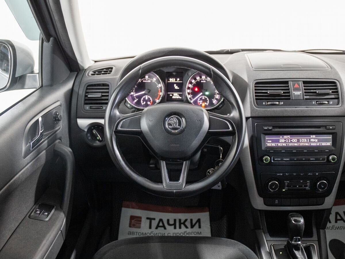 Skoda Yeti 2014 - фото автомобиля