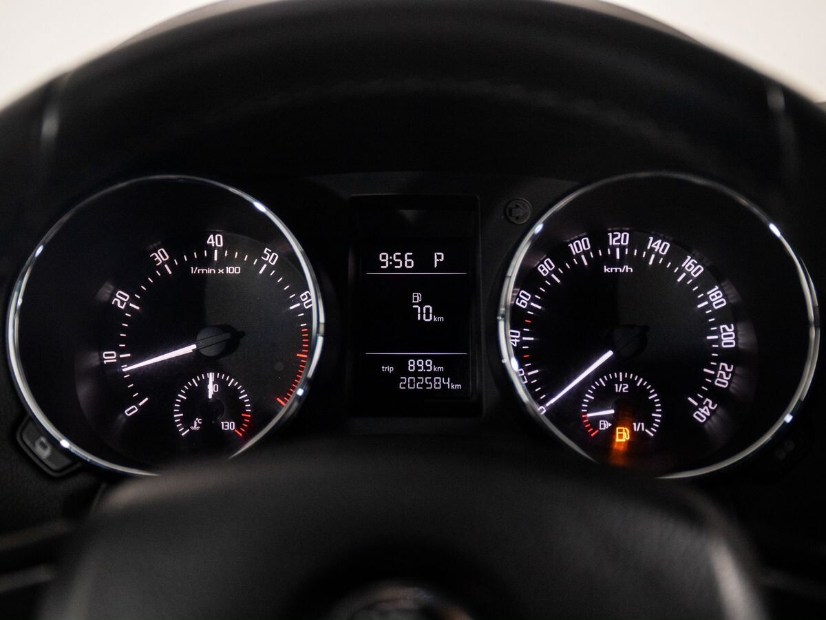 Skoda Yeti 2014 - фото автомобиля