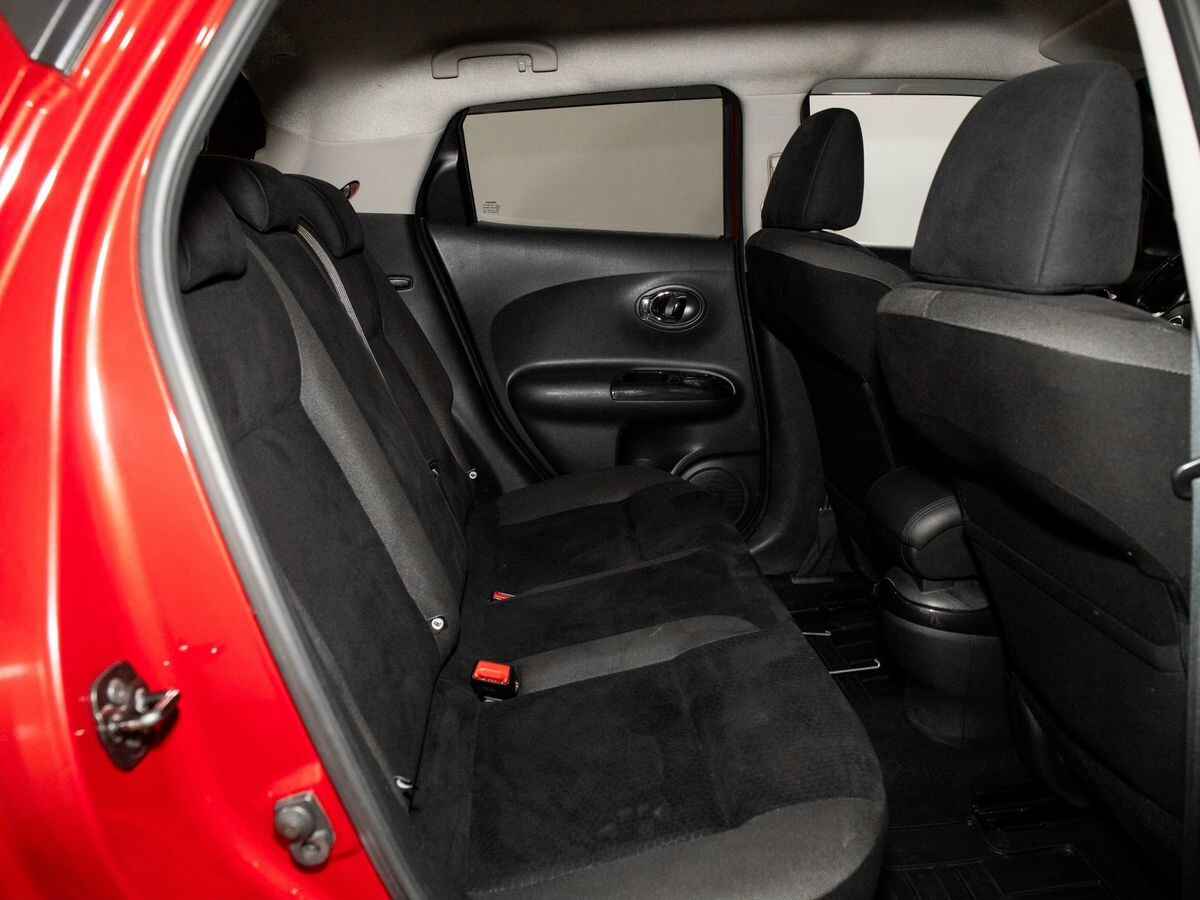 Nissan Juke 2013 - фото автомобиля