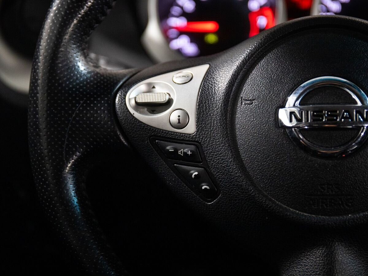 Nissan Juke 2013 - фото автомобиля