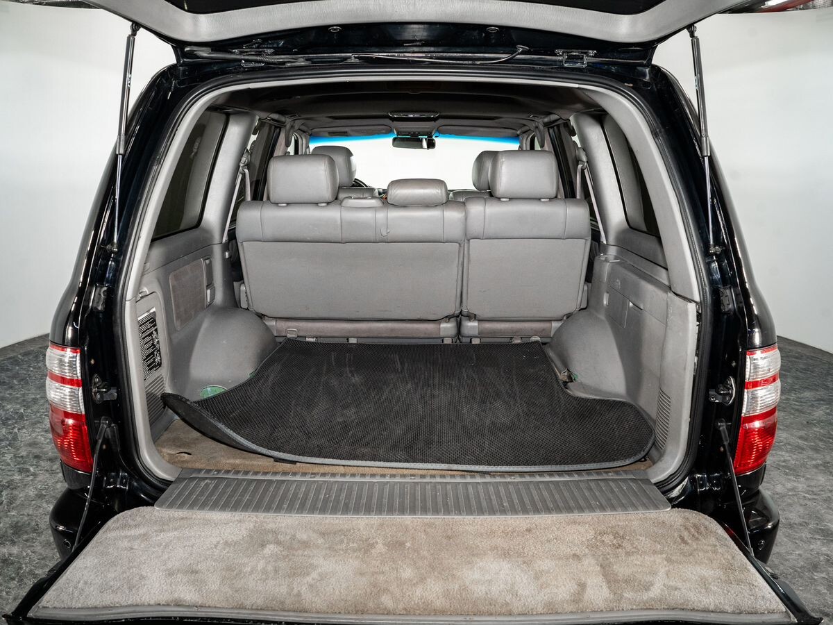 Toyota Land Cruiser 2003 - фото автомобиля