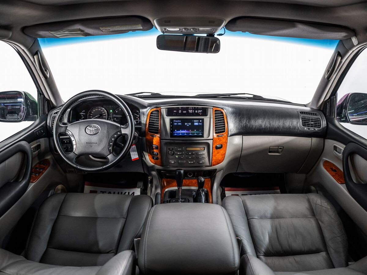 Toyota Land Cruiser 2003 - фото автомобиля