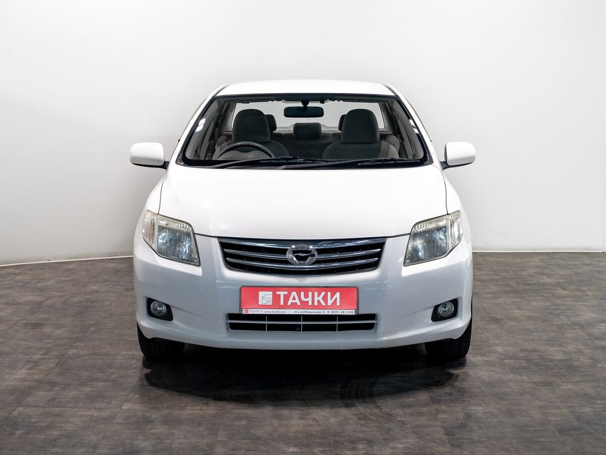 Toyota Corolla Axio 2010 - фото автомобиля