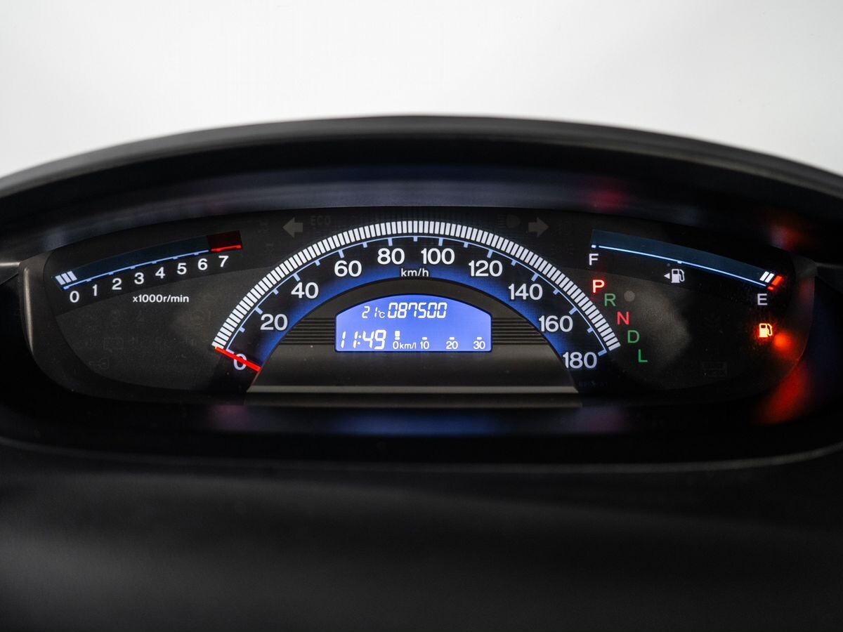 Honda Freed 2013 - фото автомобиля