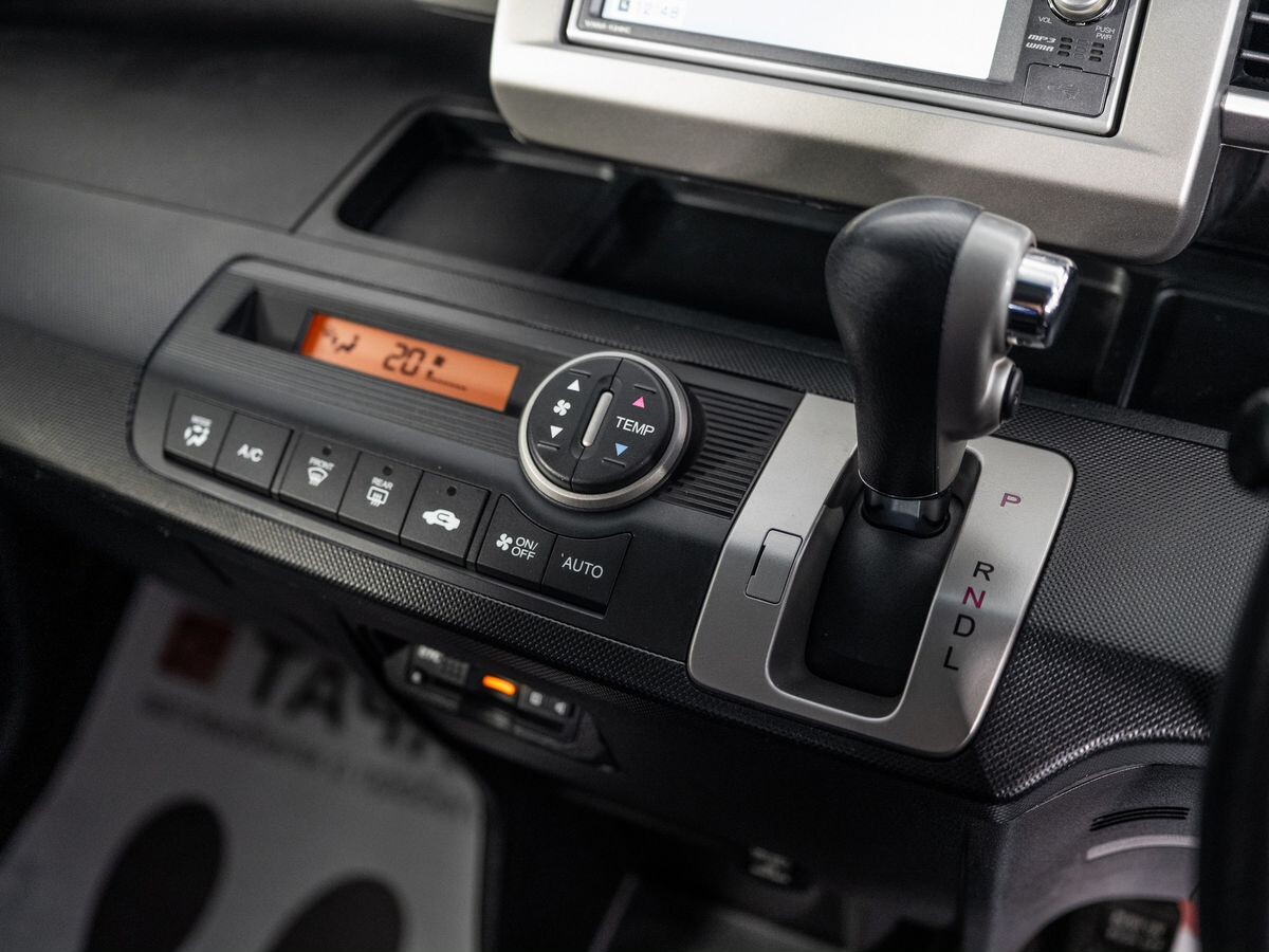 Honda Freed 2013 - фото автомобиля