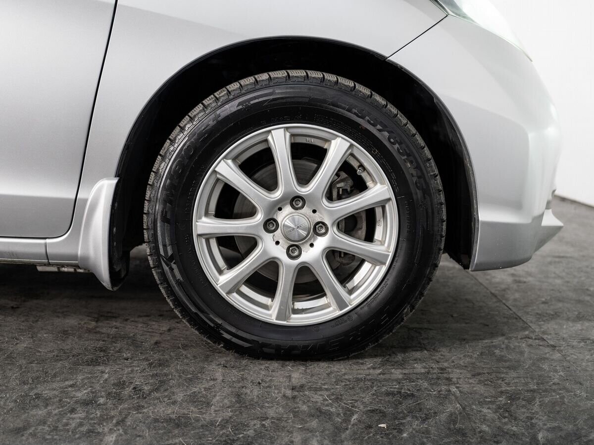 Honda Freed 2013 - фото автомобиля