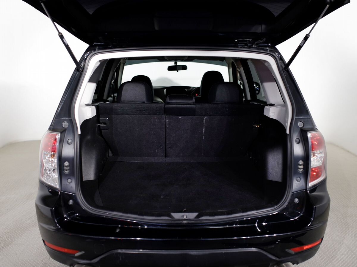 Subaru Forester 2008 - фото автомобиля