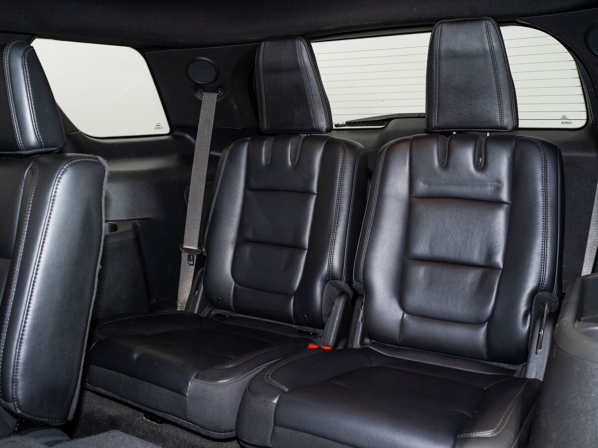 Ford Explorer 2012 - фото автомобиля