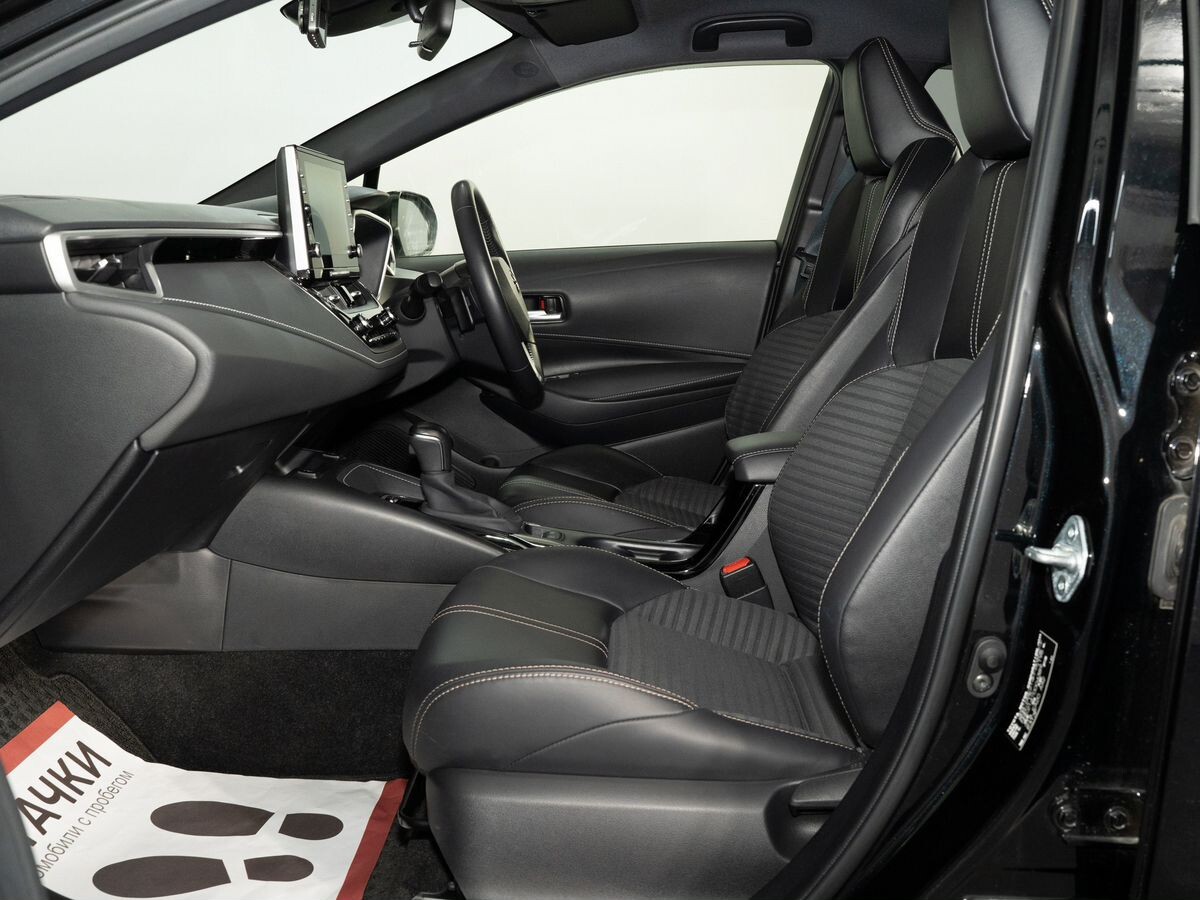 Toyota Corolla 2020 - фото автомобиля