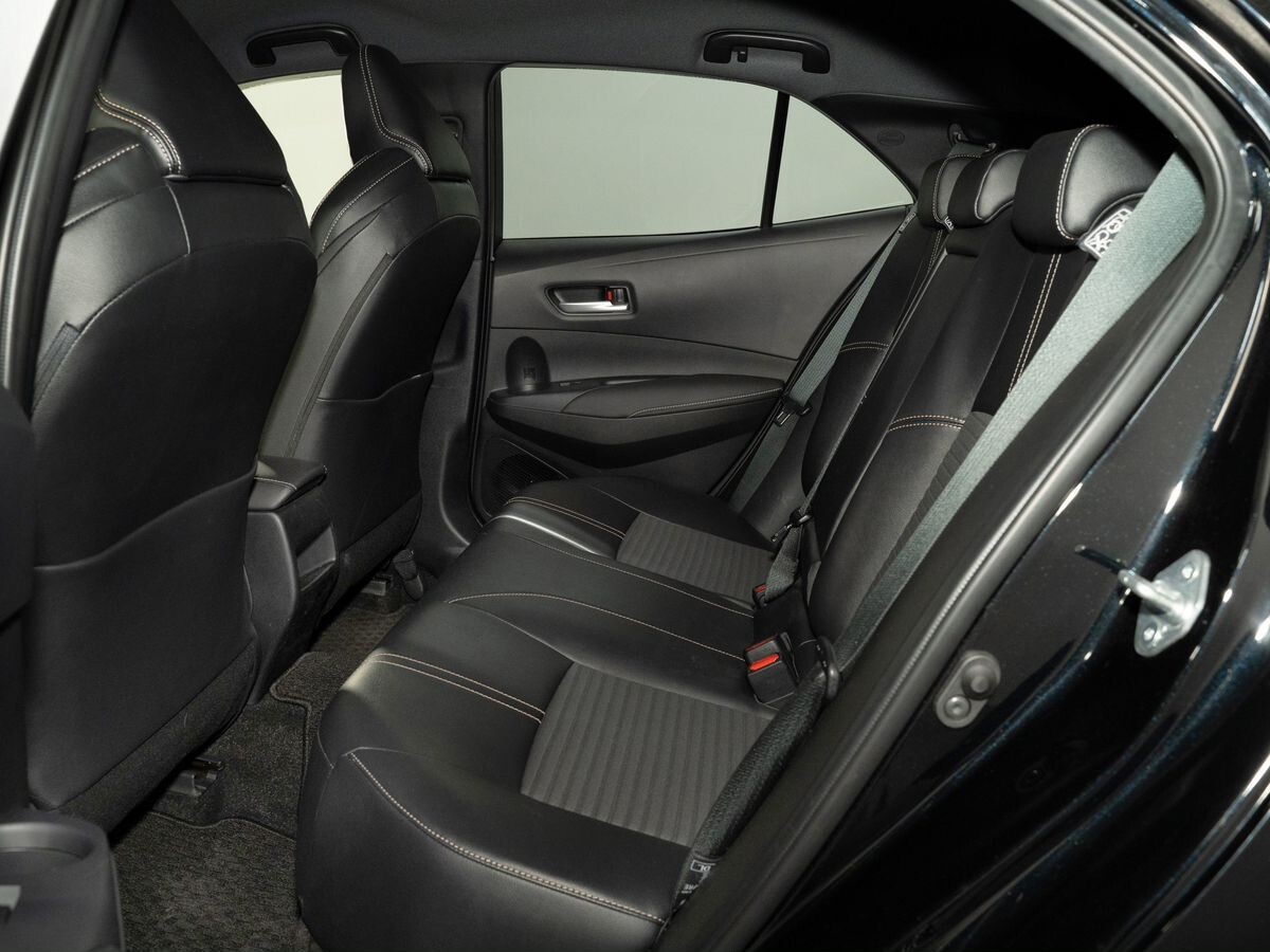 Toyota Corolla 2020 - фото автомобиля