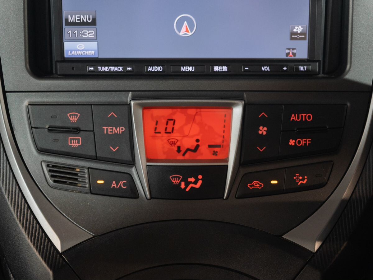 Toyota Ractis 2012 - фото автомобиля