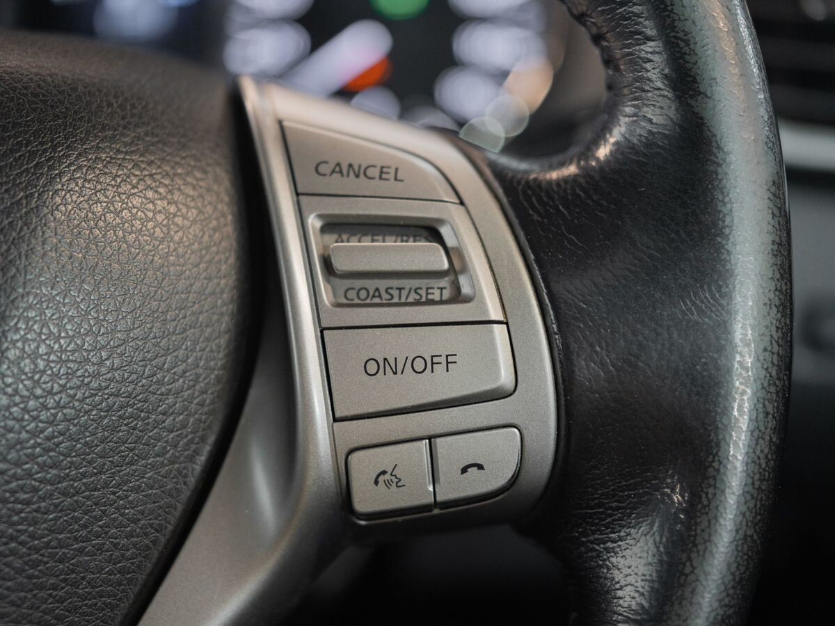 Nissan X-Trail 2015 - фото автомобиля