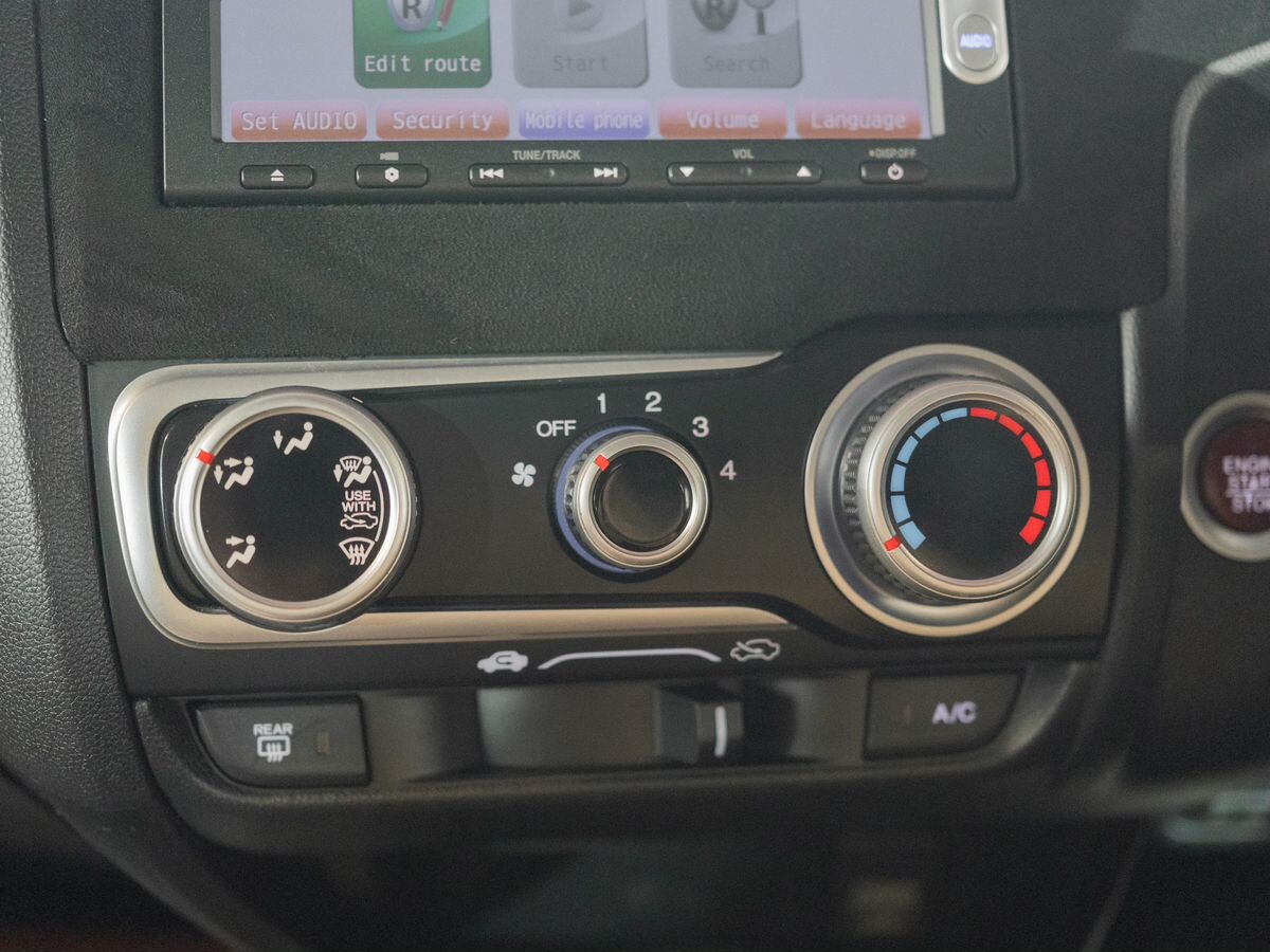 Honda Fit 2013 - фото автомобиля