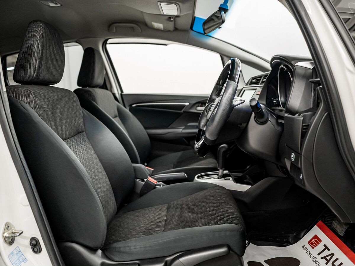 Honda Fit 2014 - фото автомобиля
