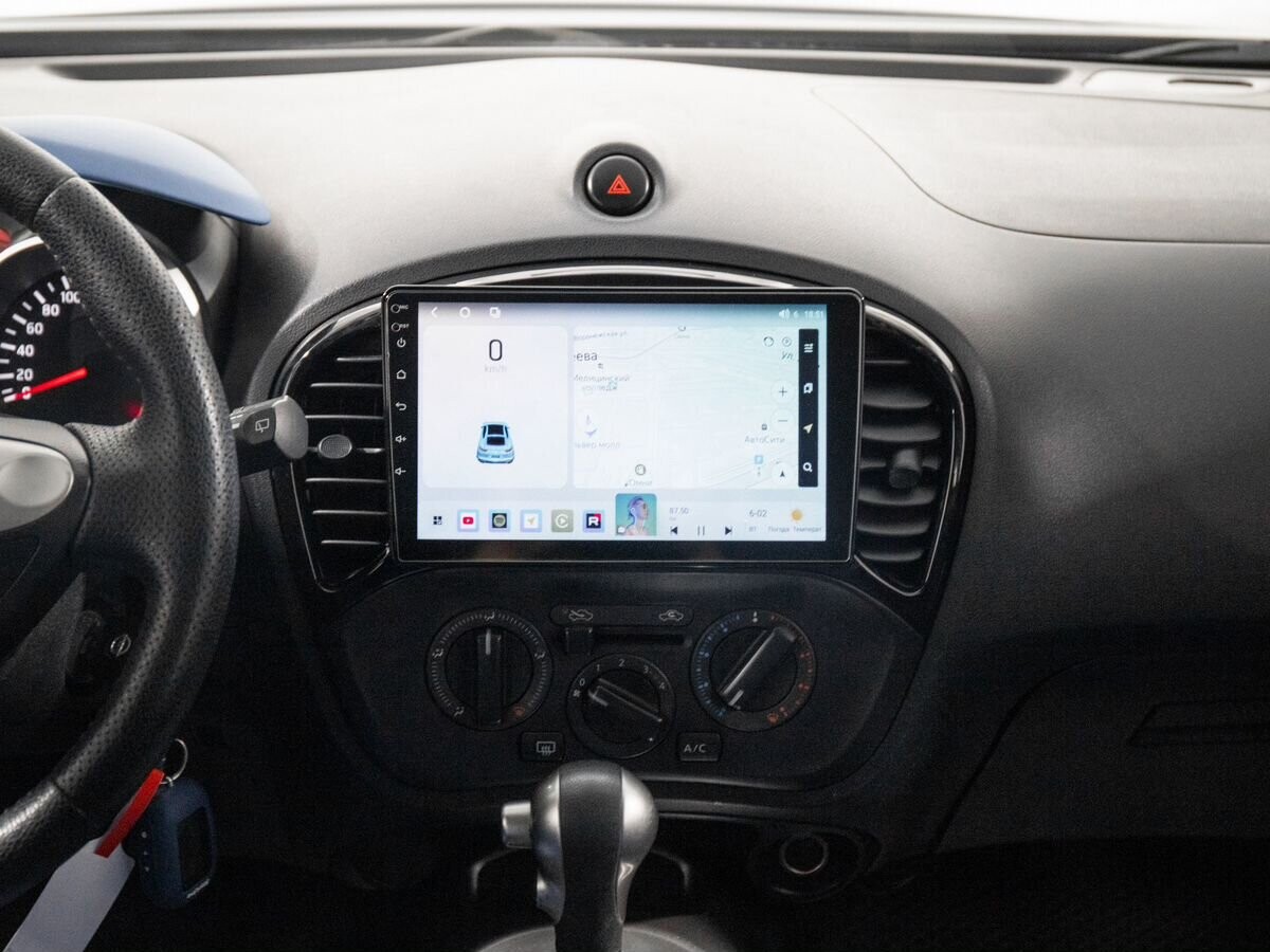 Nissan Juke 2013 - фото автомобиля