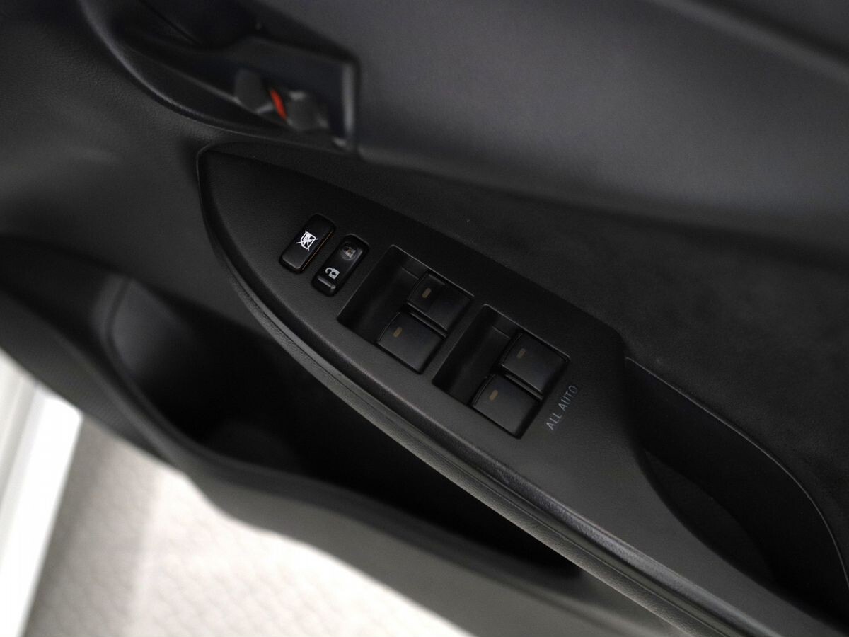 Toyota Corolla Fielder 2009 - фото автомобиля