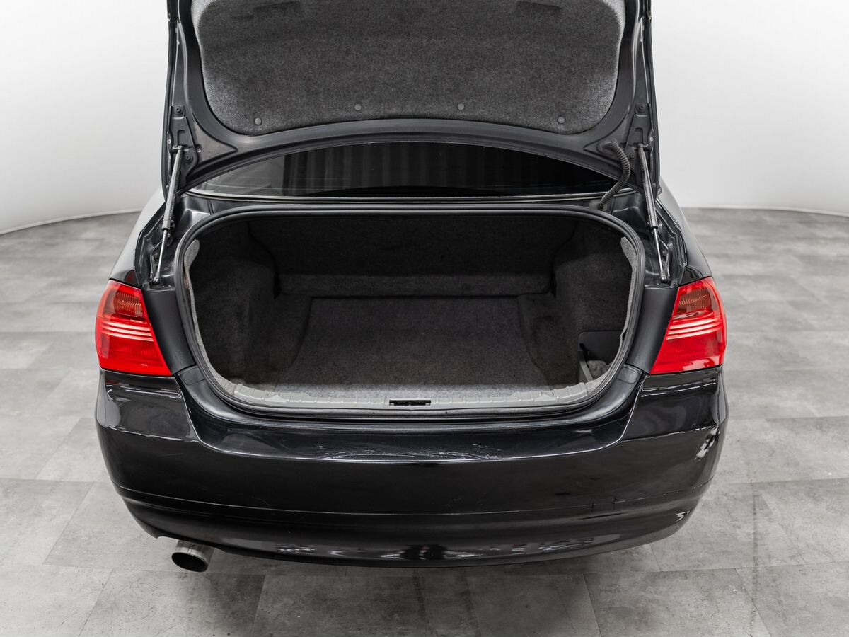 BMW 3-Series 2007 - фото автомобиля