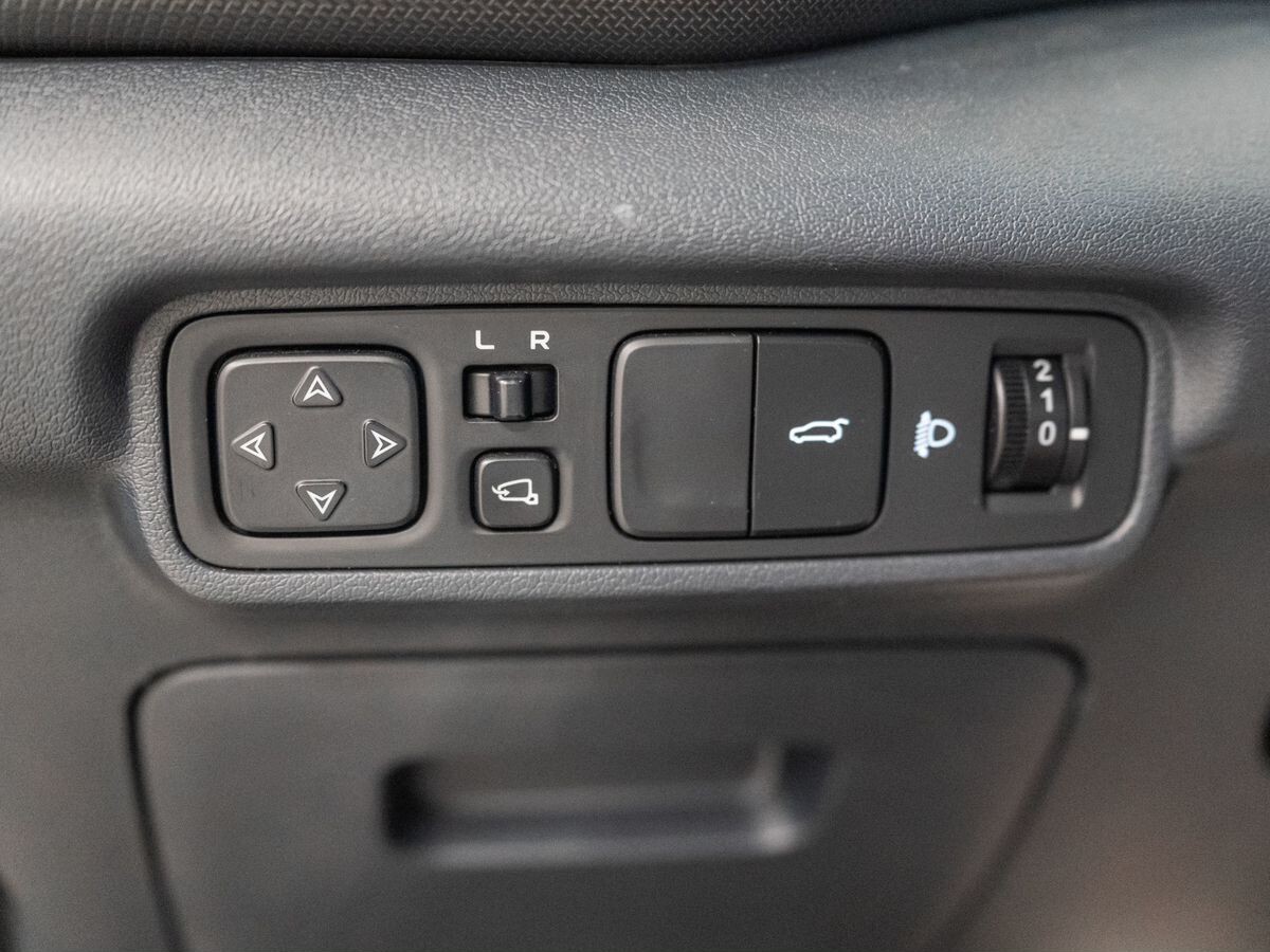 Changan UNI-T 2020 - фото автомобиля