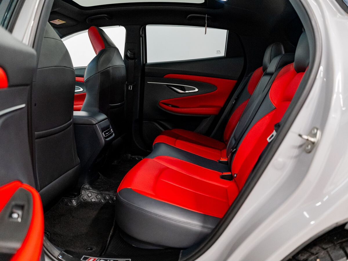 Changan UNI-T 2020 - фото автомобиля
