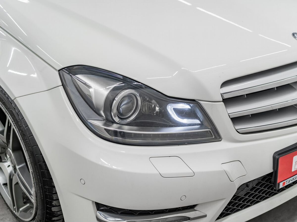 Mercedes-Benz C-Class 2012 - фото автомобиля
