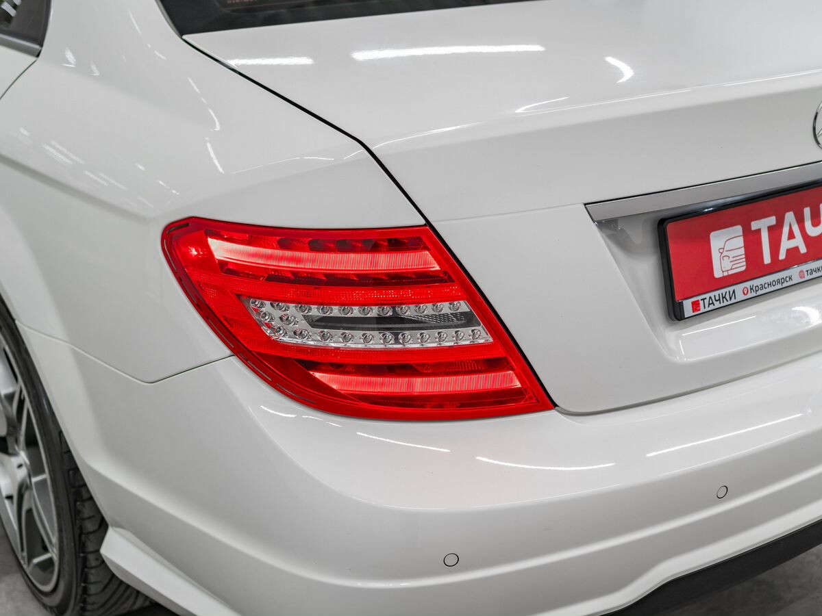 Mercedes-Benz C-Class 2012 - фото автомобиля