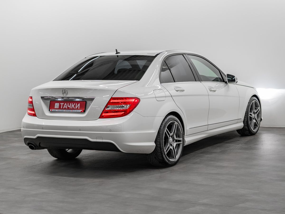 Mercedes-Benz C-Class 2012 - фото автомобиля