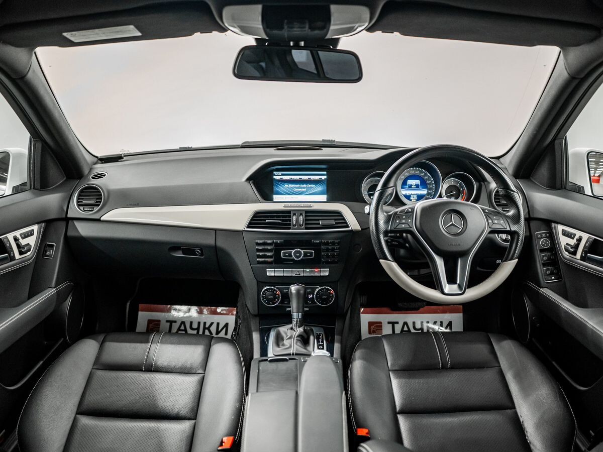 Mercedes-Benz C-Class 2012 - фото автомобиля
